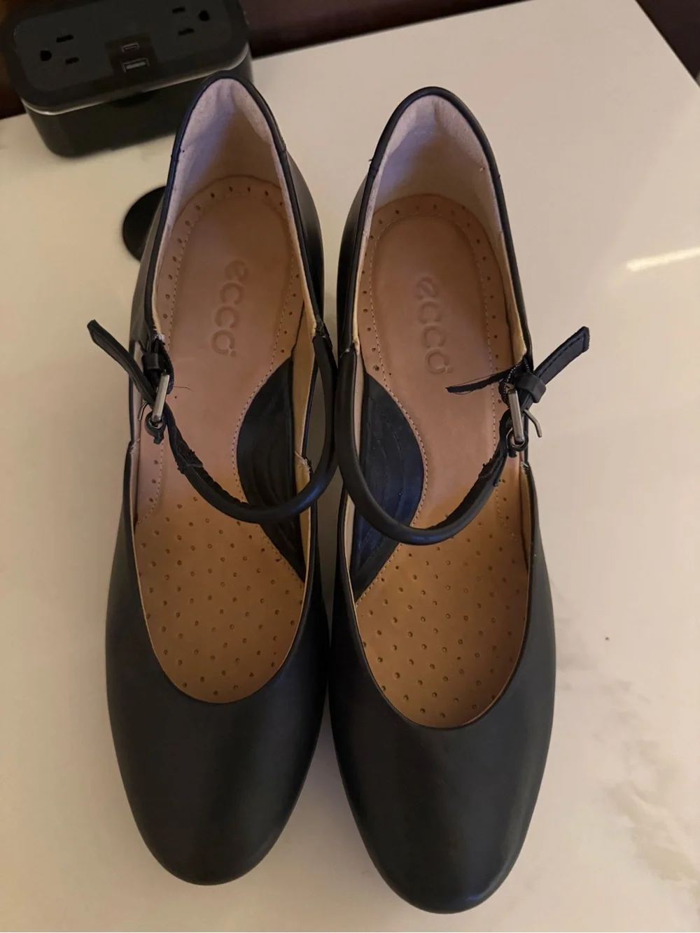 ECCO Shape Sculptured 65 Black Leather Mary Jane Block Heel Pump Shoes Size 10.5
